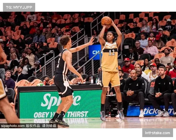 麦科勒姆的三分是否预示老鹰进攻狂潮,开场即确立比赛基调